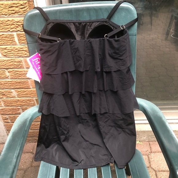 NWT Flattering Black fit 4u Swim Suit- Size 10 - Picture 2 of 4
